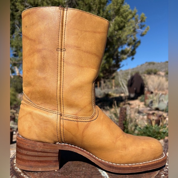 FRYE Campus 10L Short Boots In Banana Vintage - Picture 4 of 16